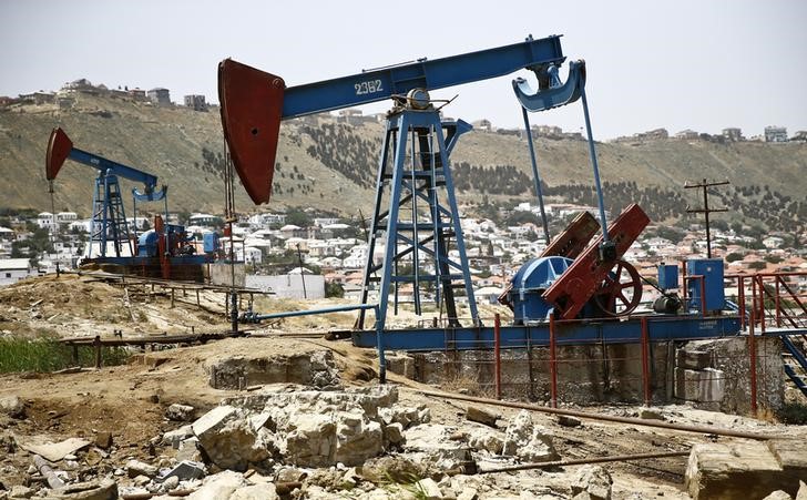 Iran finds 2 billion barrels shale oil reserves: Agency