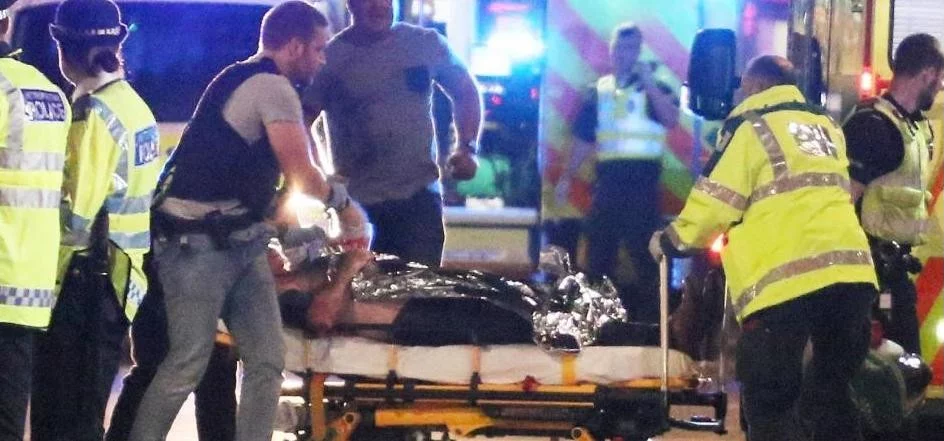2 terrorist attacks shakes London, Van ploughs into pedestrians, One Died